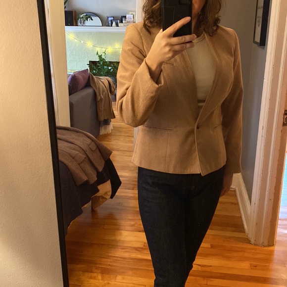 Vintage Made in Canada Dusty Rose Blazer - Picture 7 of 8